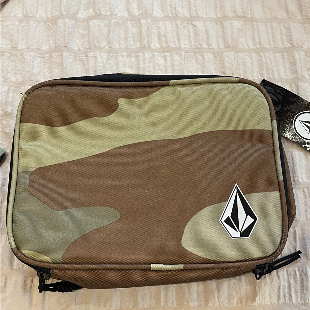 Volcom Brown and Tan Camouflage Toiletry Bag